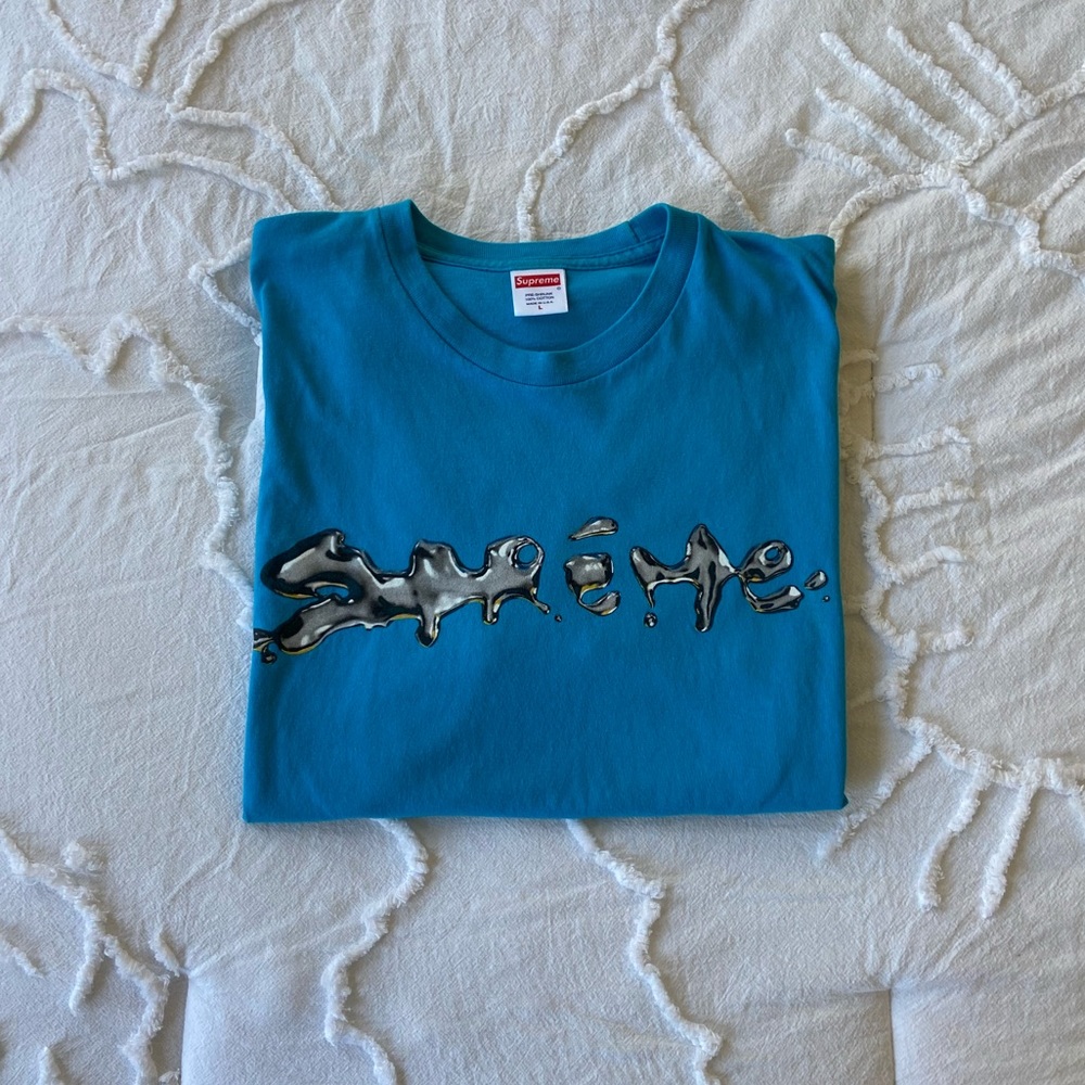 Supreme liquid tee - bright blue